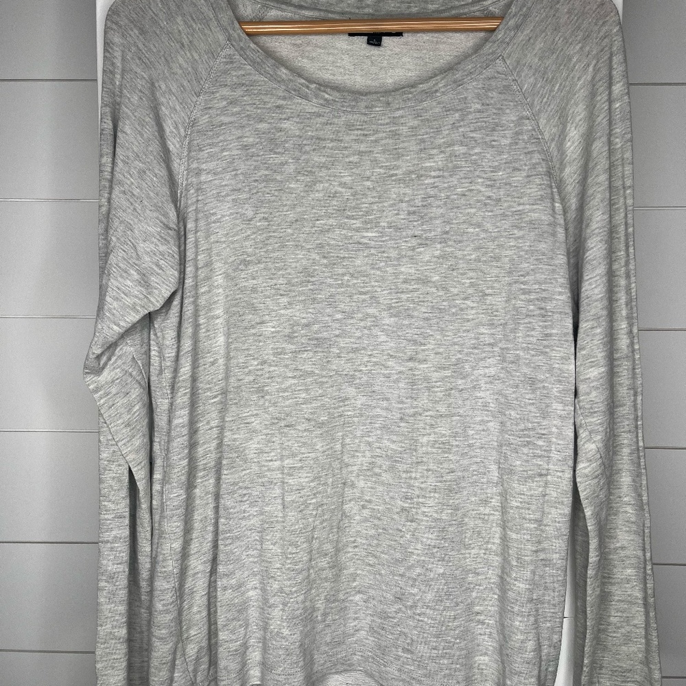 RXB Light Weight Swestshirt Womens Top